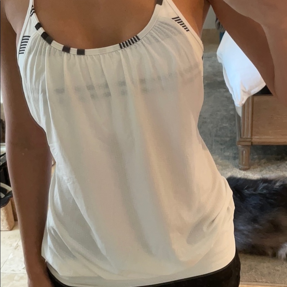 Lululemon built in bra top